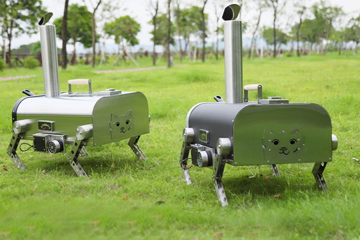 Bring Skycorps Cyber Pizza Oven and turn your backyard into a pizza master's stage!
