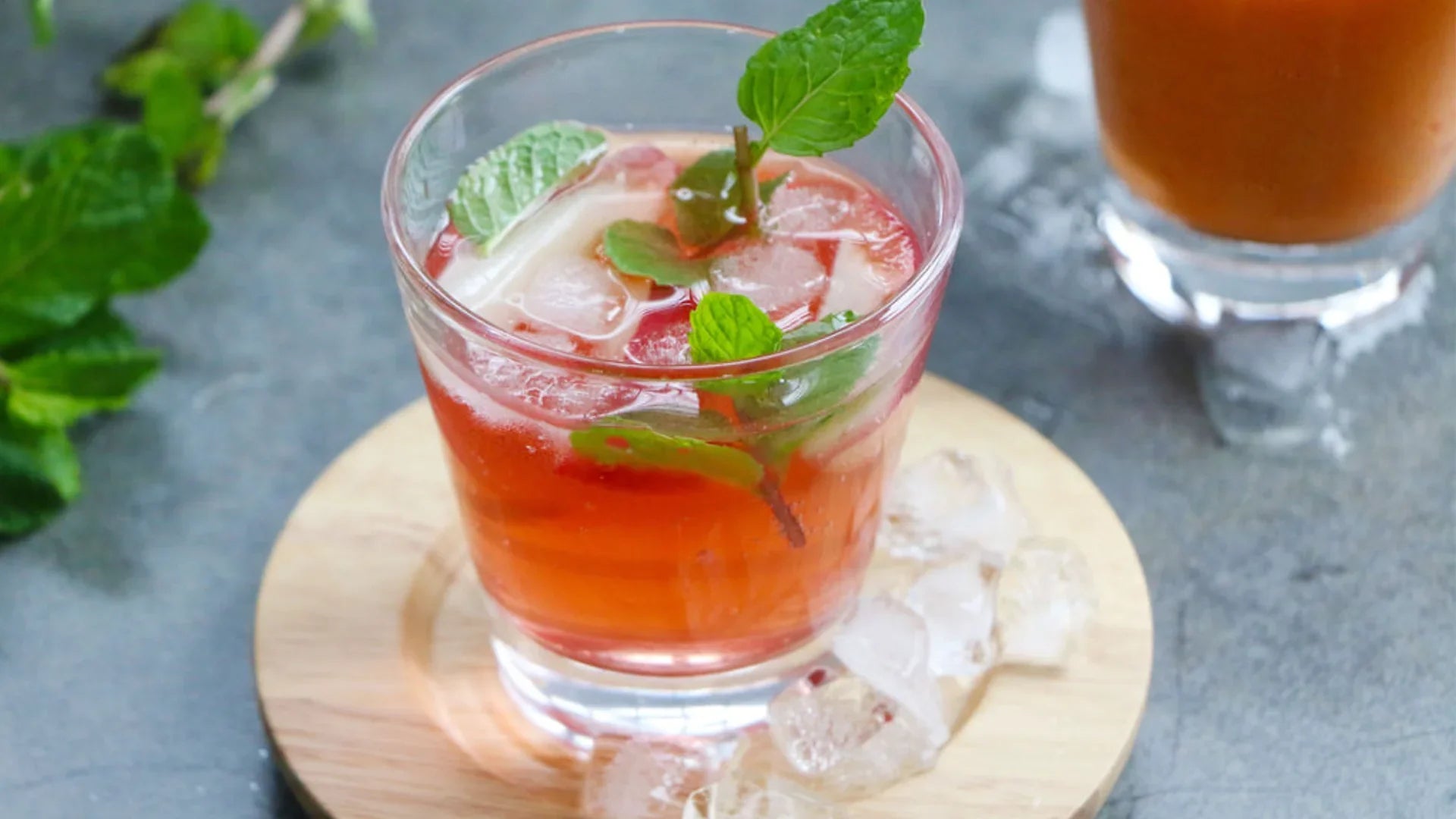 Peach Basil Smash