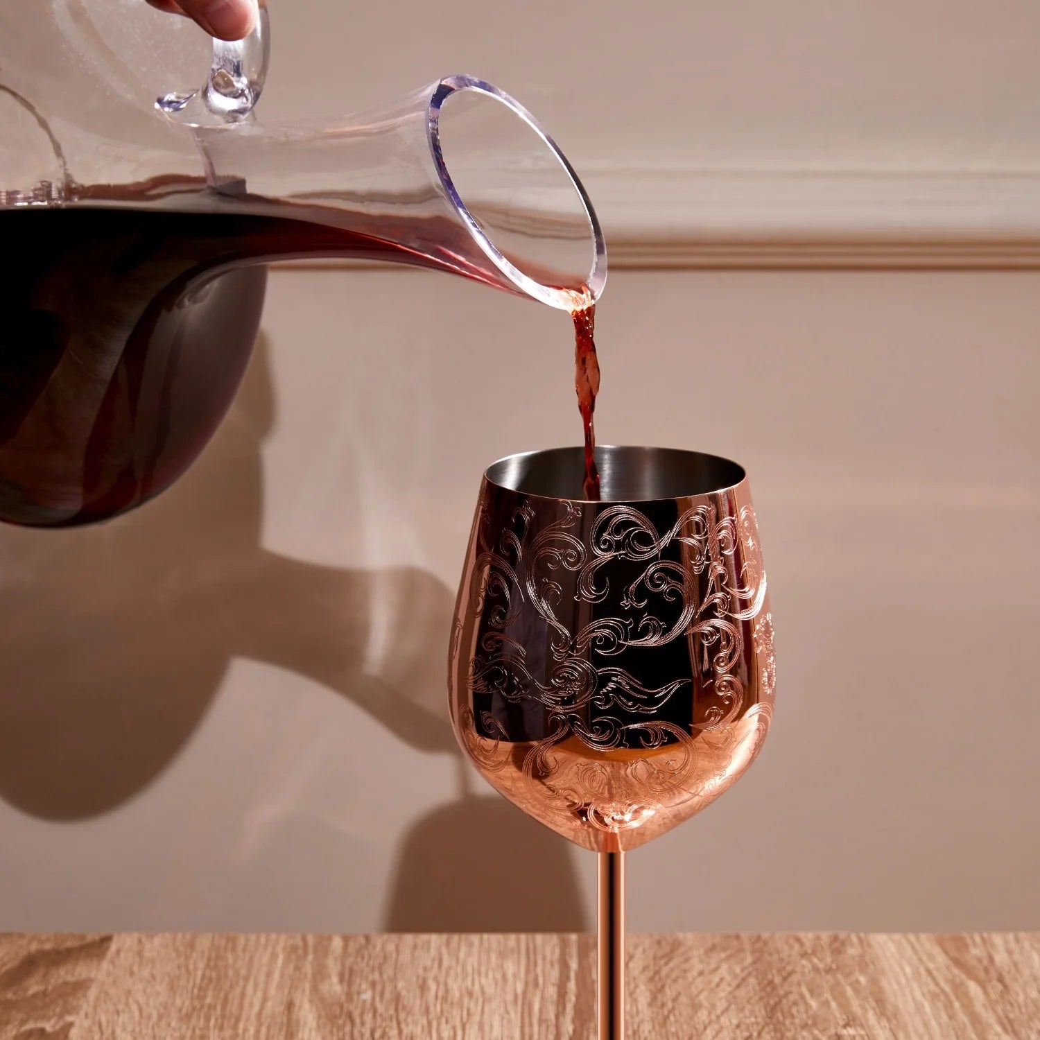 What is the "20-minute rule" for wine?